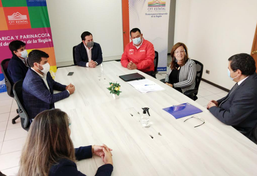 MINERA PAMPA CAMARONES Y CENTRO DE FORMACIÓN TÉCNICA ESTATAL FIRMAN ...
